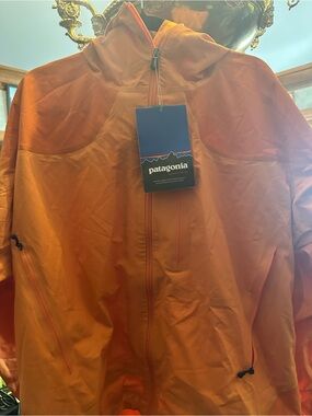 Patagonia Ready Mix Jacket NWT Men’s XL